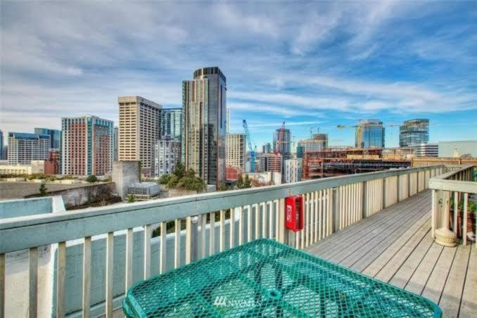 Vibrant Downtown, King Bed, Work Desk & Kitchen Villa Seattle Buitenkant foto